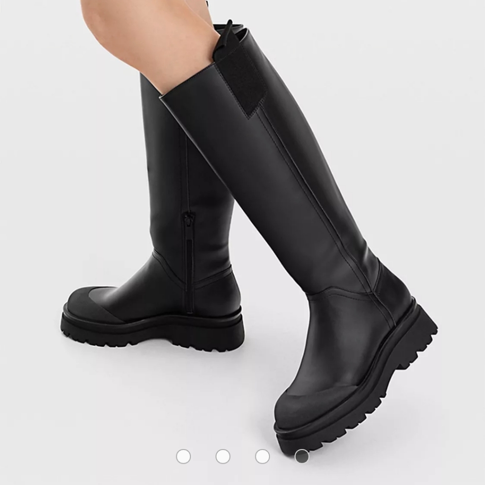 Stradivarius chunky lug sole tall boots 6.5 37